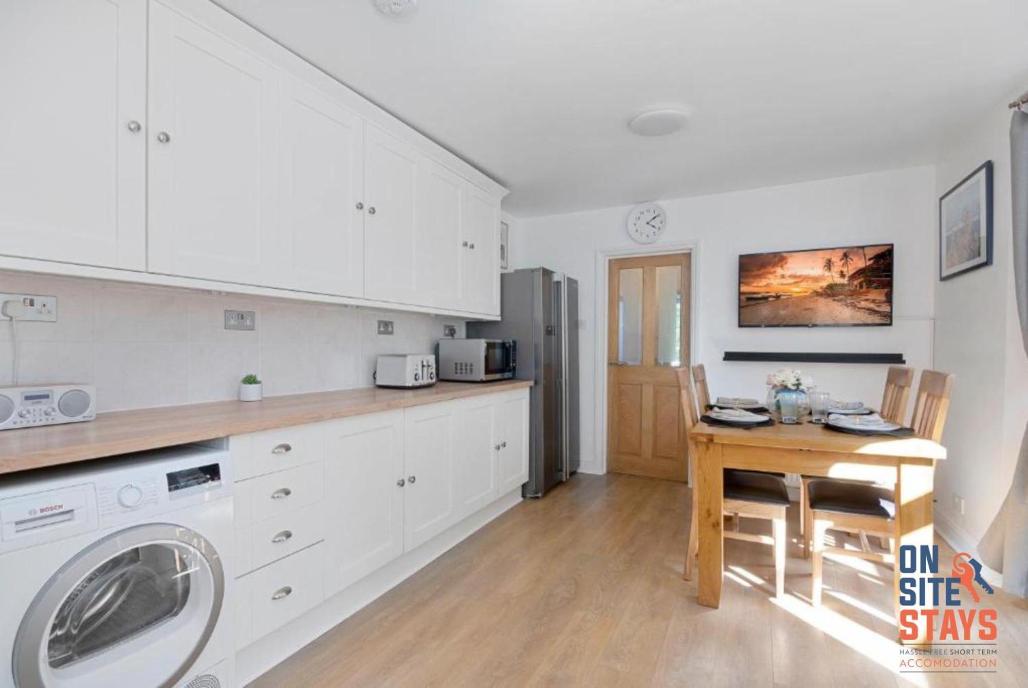 Onsitestays - Tranquil 2 Bedroom Apartment With Large Kitchen, Private Garden Near Wimbledon Station Londres Exterior foto